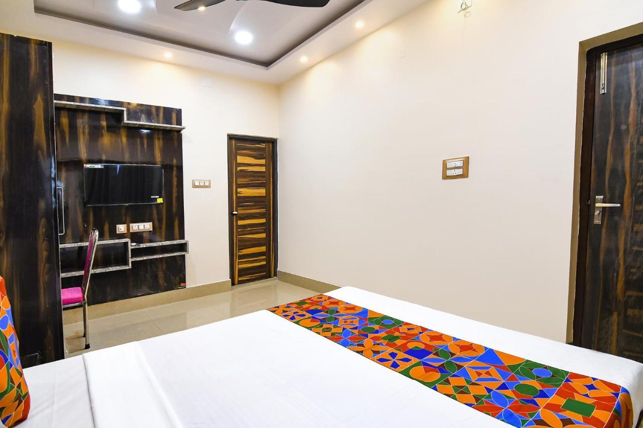 Fabhotel Sriya - City Center, Durgapur Bagian luar foto